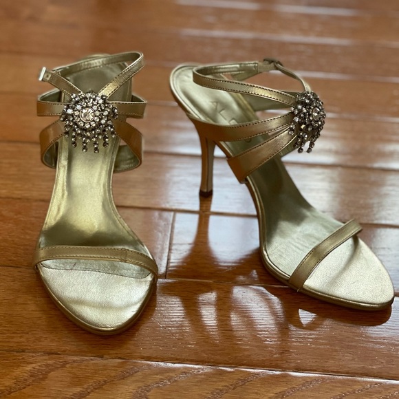 Aldo Gold Rhinestone Jeweled Stiletto - Size 6.5 - Picture 1 of 11